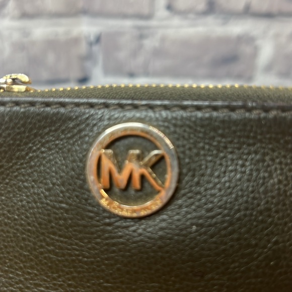 Michael Kors Card Holder/Keyring - Olive Green - Picture 2 of 5